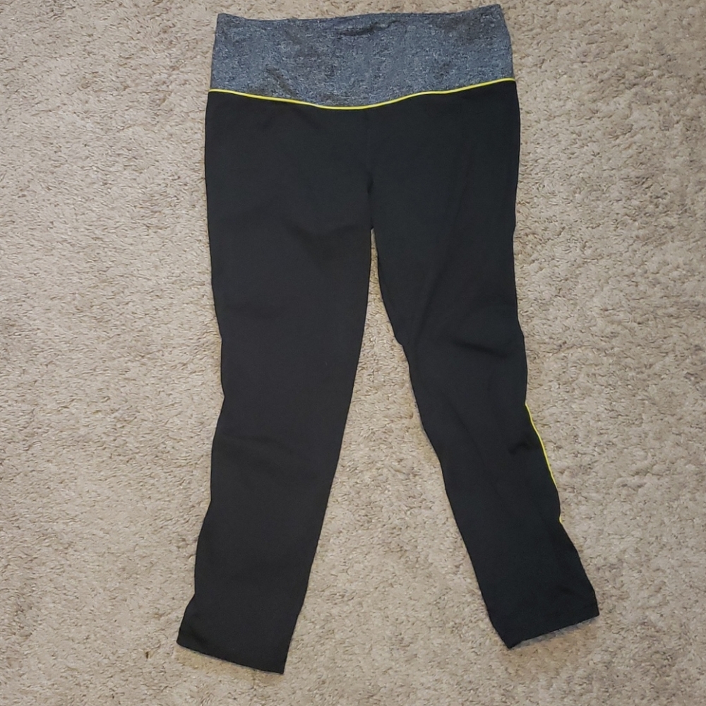 Medium cropped leggings